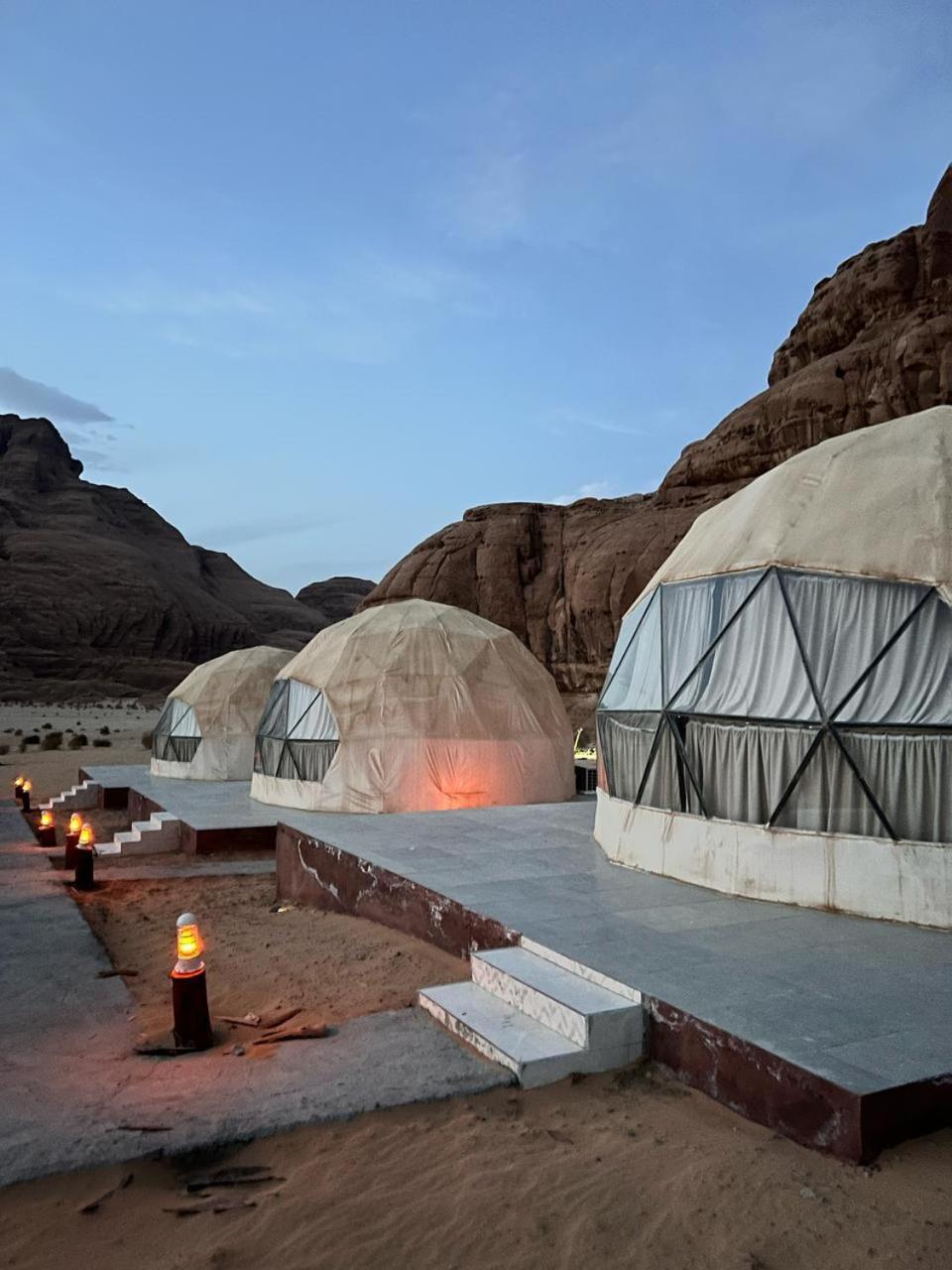 Scarlet Luxury Camp Wadi Rum Exterior foto